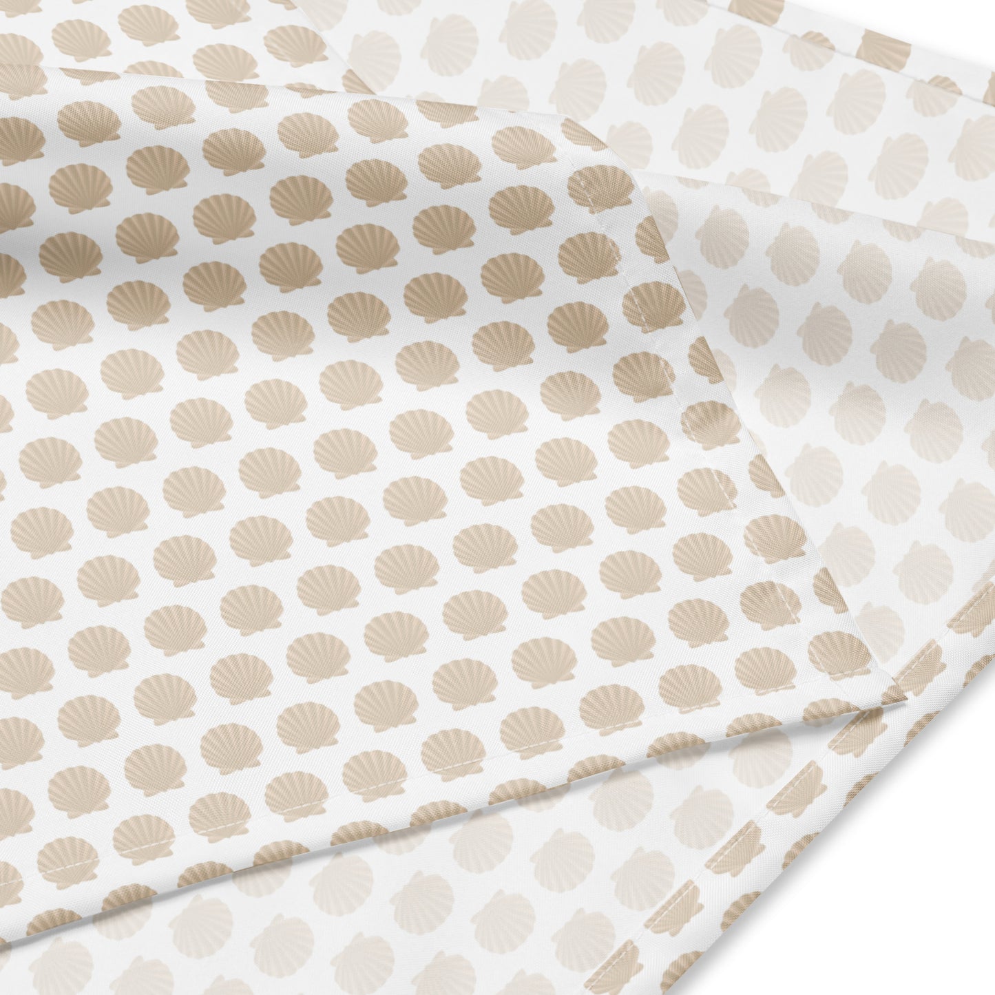 Leichtes Bandana in Weiß mit hochwertigem Jakobsmuschel-Print. Vielseitig einsetzbar als Stirnband oder Halstuch auf dem Jakobsweg.